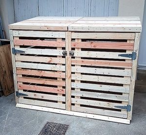 Repurposed Wood Pallet Trash Can Cover Box | Wood Pallet Furniture