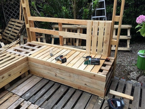 Diy Wood Pallets Patio Gazebo Deck With Furniture Plan Wood Pallet