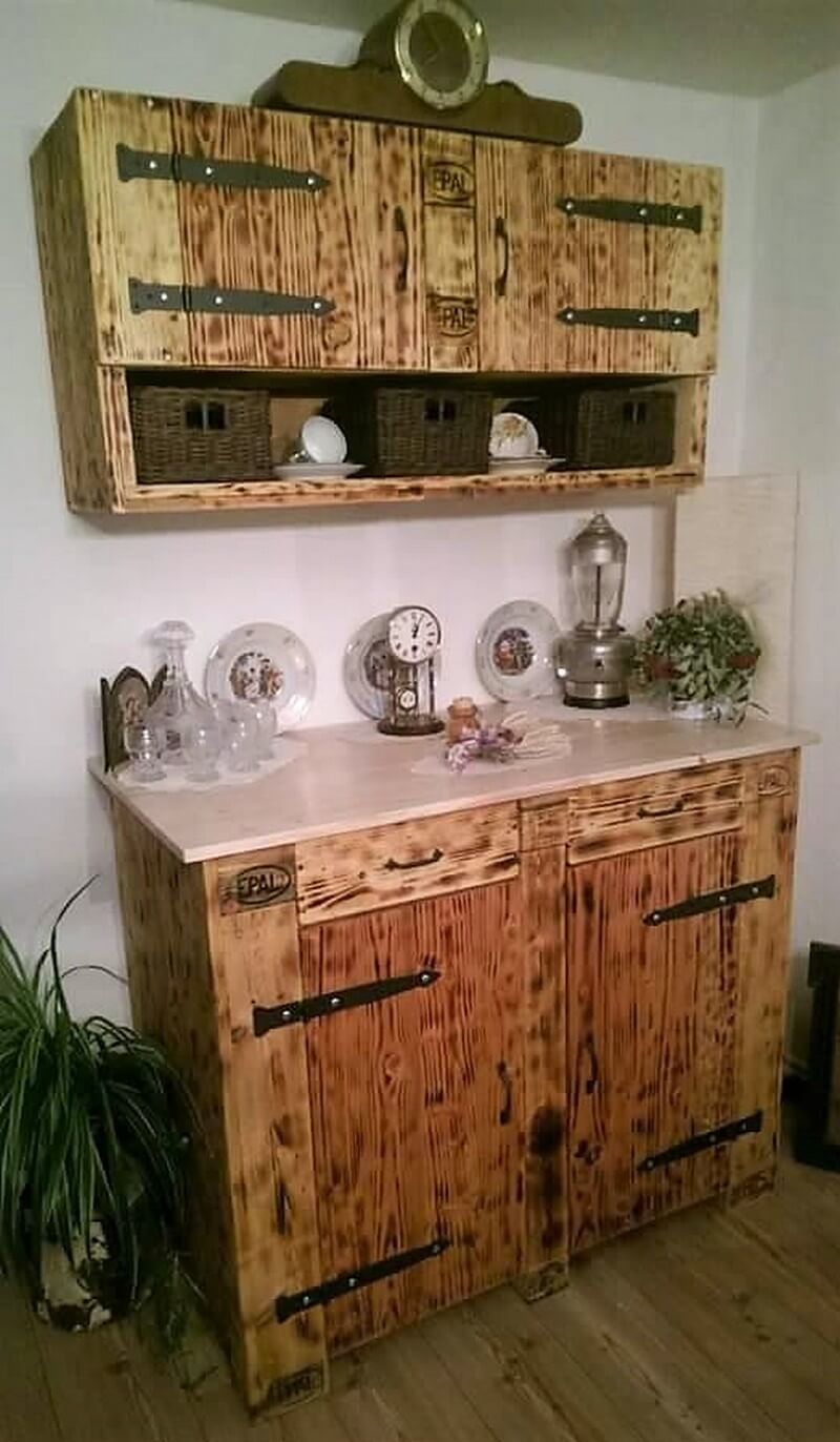 pallet kitchen cupboard