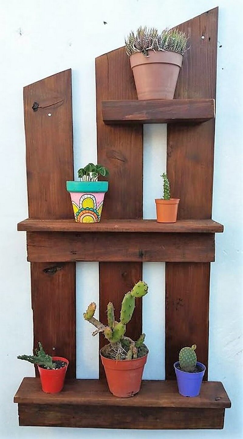 pallets pots stand shelf art