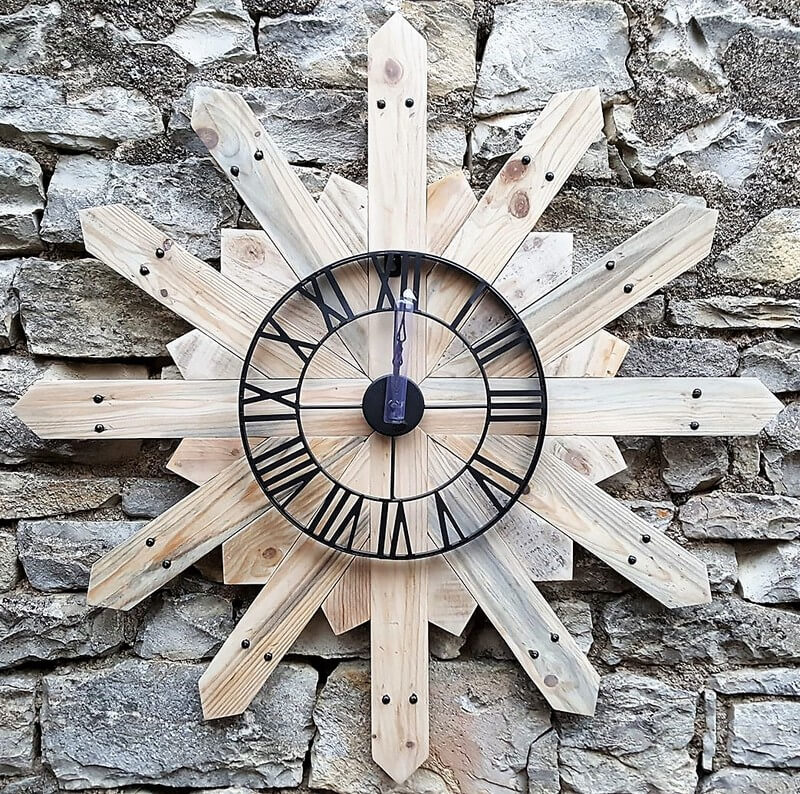 wood pallet wall clock art