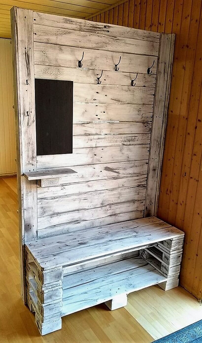 pallet Wardrobe with bench and board.