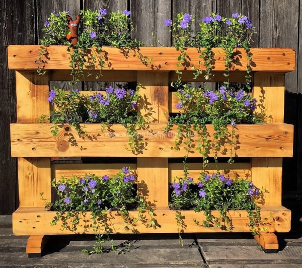 Wooden Pallets DIY Repurposing Ideas | Wood Pallet Furniture