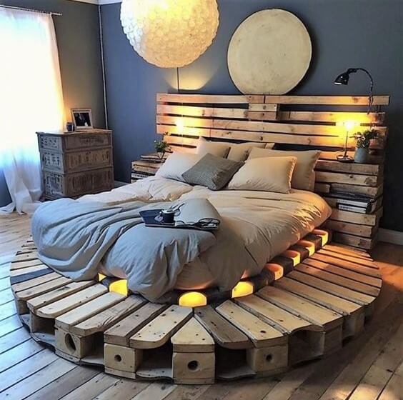 Upcycled Dreams The Beauty Of Wooden Pallet Beds (32)